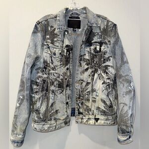 GUESS Distressed Denim Palm Tree Trucker Jacket - Men’s Medium (Blue Jean)
